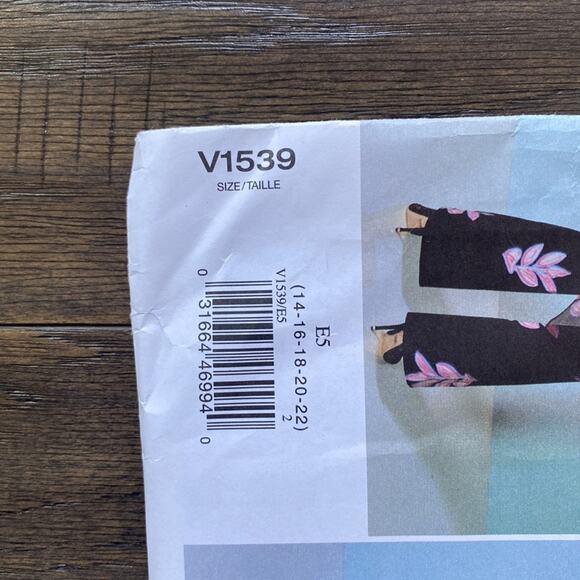 VOGUE PATTERN NICOLA FINETTI  V1539 Tunic & Jumpsuit Size 14-22 Sewing UNCUT - Picture 3 of 5